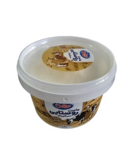 ماست 900 گرم سرشيردار روستايي ميهن