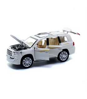 اسباب بازي ماشين لندكروز موزيكال